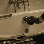 trop plein baignoire installation chrome